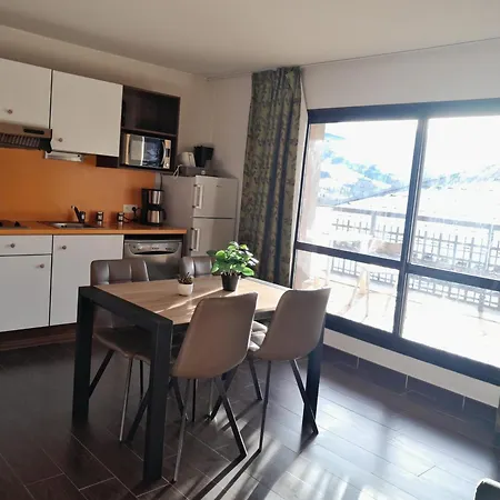 A Avec Terrasse Et Acces Piscine, Animaux Acceptes - Fr-1-165b-48 جوسيير